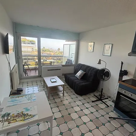 With Sea View Terrace And Swimming Pool Apartamento Antibes